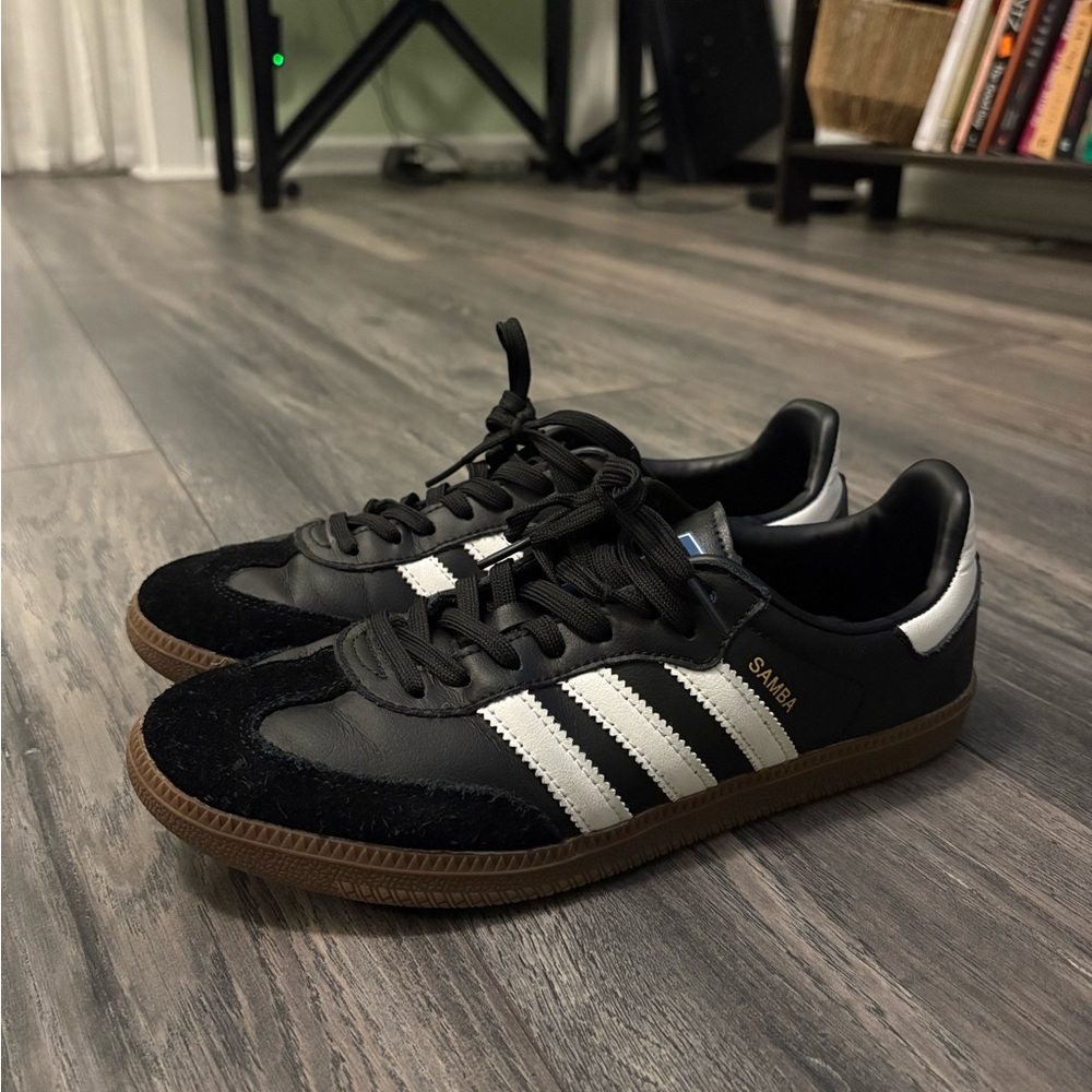 *FAKE* Adidas Samba Black White Sneakers